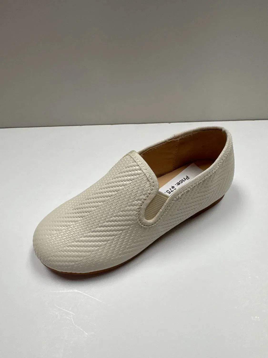 Детские слипоны для девочек с плетеным узором Gianna Classic 1936, Beige Embossed