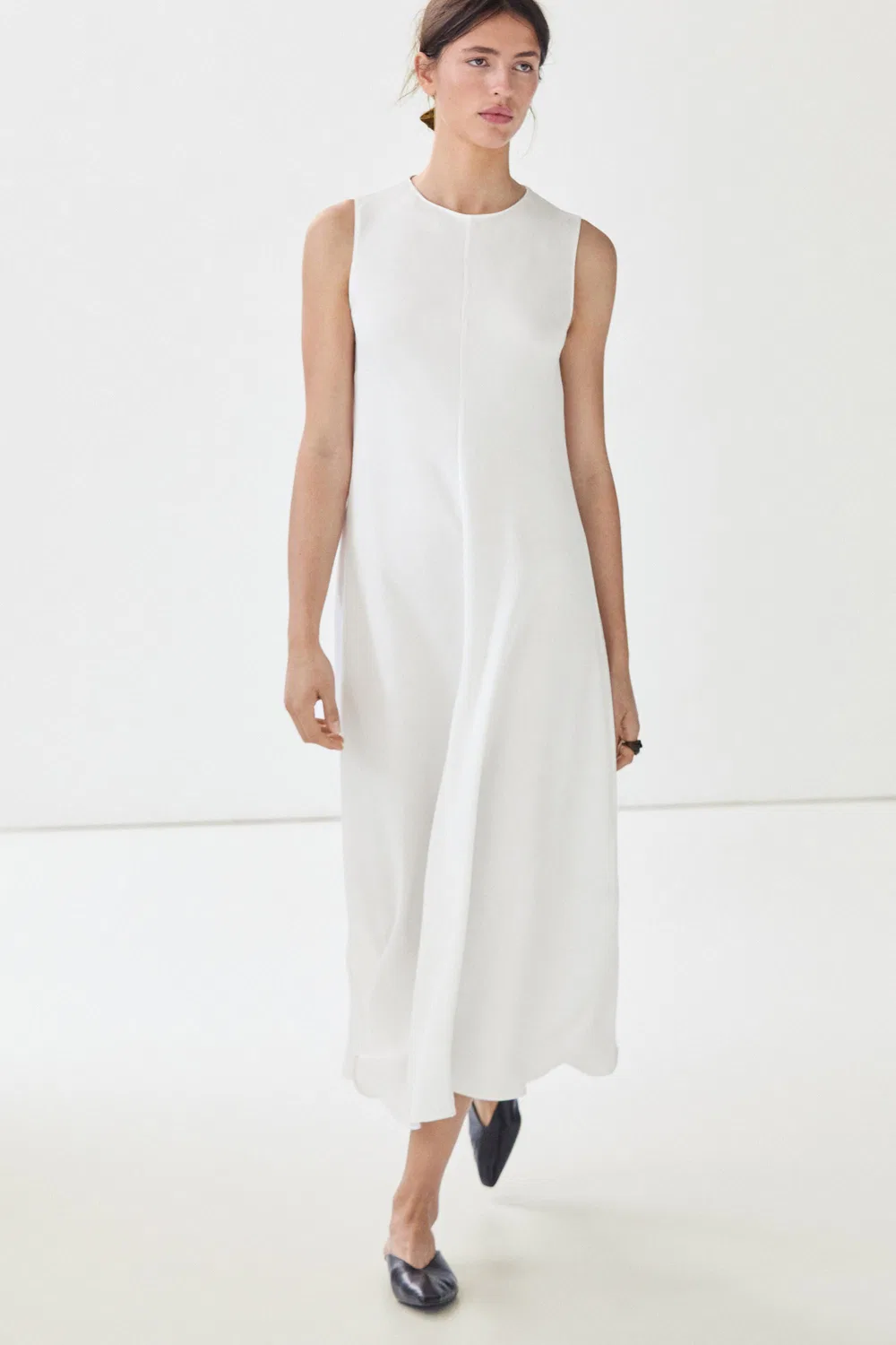 Струящееся льняное платье миди Massimo Dutti, белый — фото 2