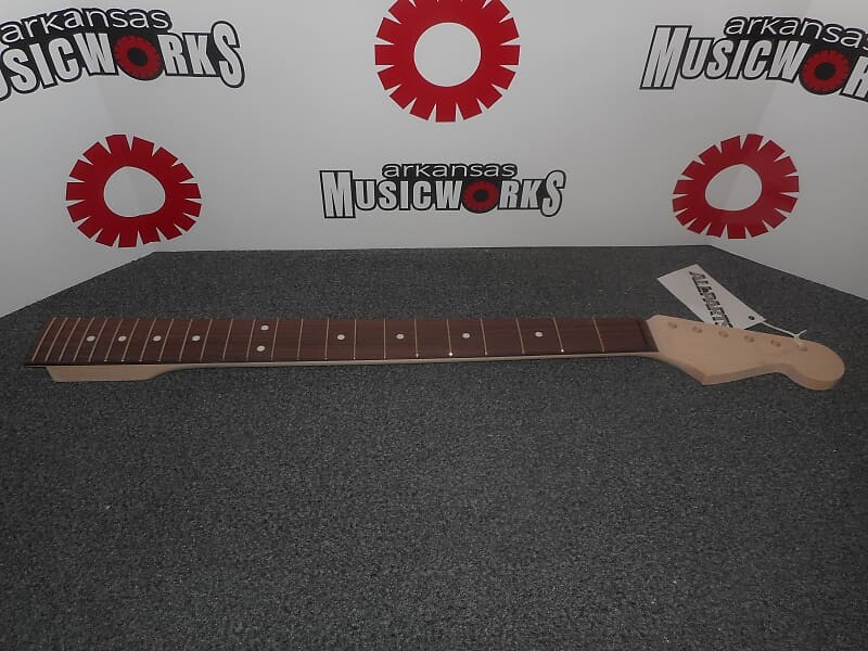 

Allparts Fender Licensed Baritone Strat Neck, клен, 24 лада, #SR-BAR