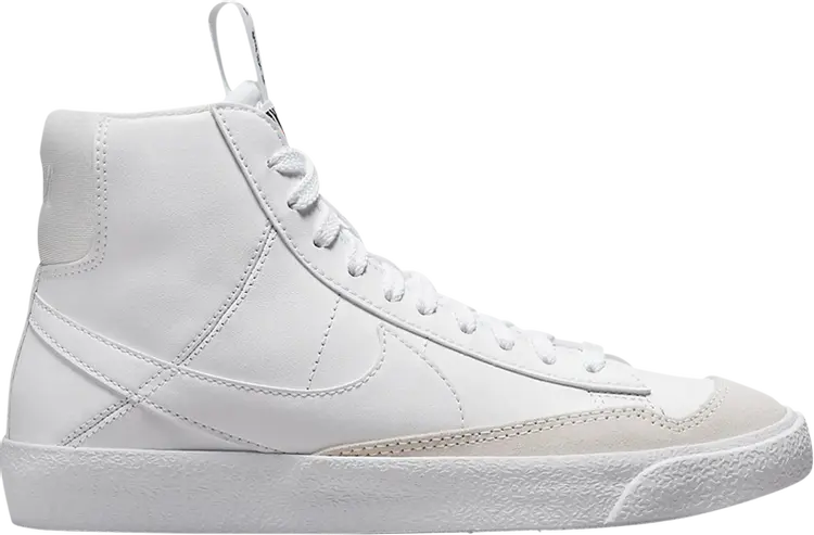 

Кроссовки Nike Blazer Mid '77 SE GS 'Dance - White Black', белый