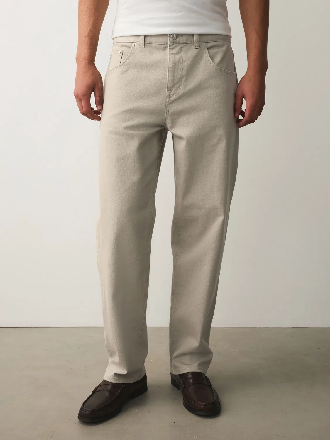 Джинсы классические, свободная посадка, Chalk White Next