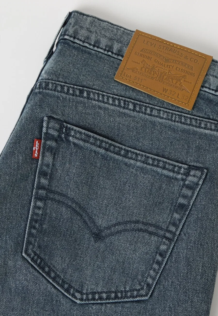 Джинсы LEVI'S Slim fit '511 Slim' цвета горечавки — фото 2
