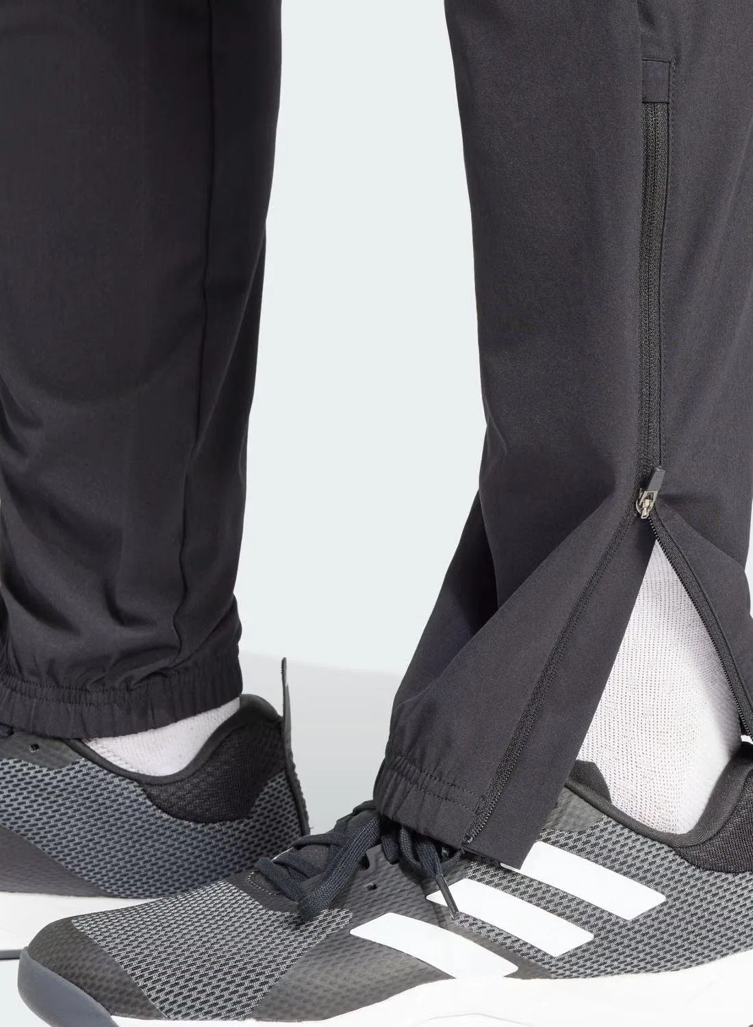 Штаны с логотипом Run It TKO Adidas, черный — фото 4