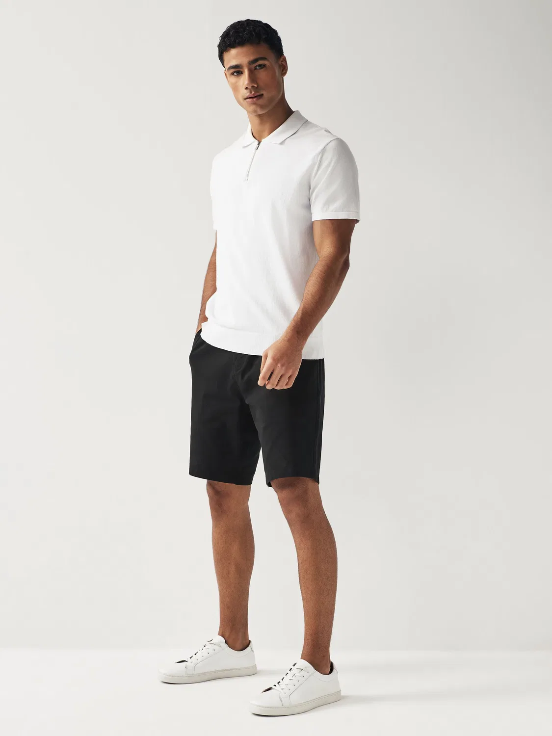 Шорты чинос, слим фит, Stretch Chinos Shorts Next, черный — фото 2