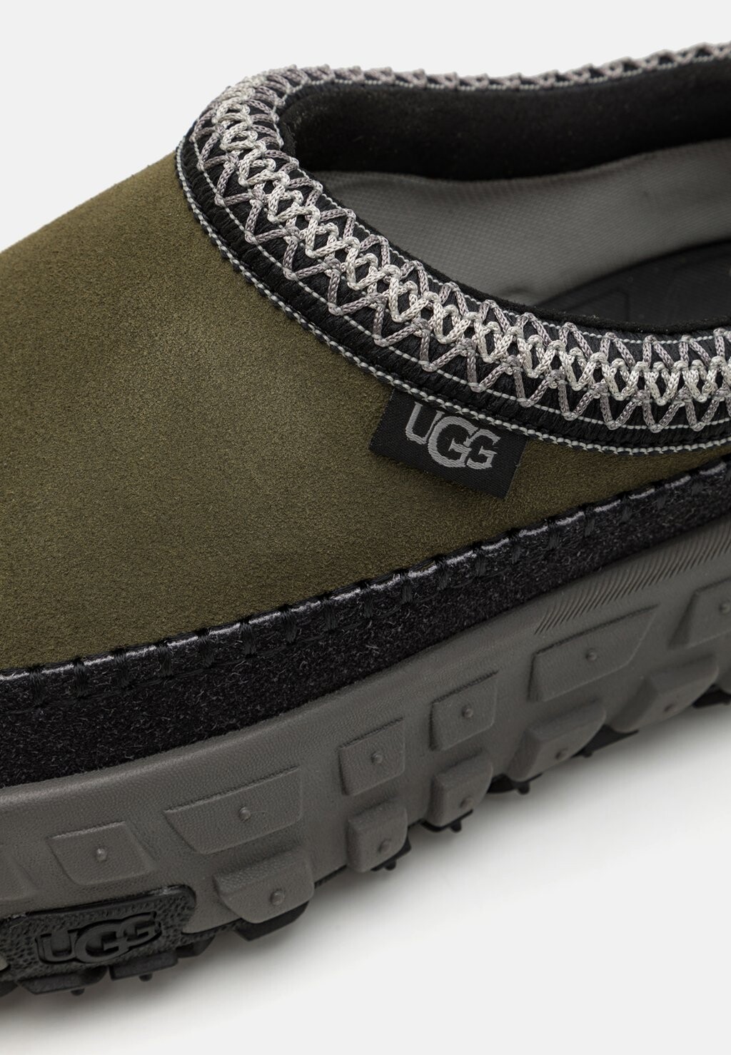 

Повседневная обувь VENTURE DAZE UNISEX UGG, оливковый