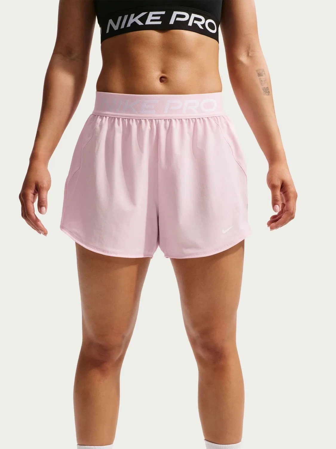 Шорты Nike Pro Dri-FIT средней посадки с вкладышем Nike, Pink Foam