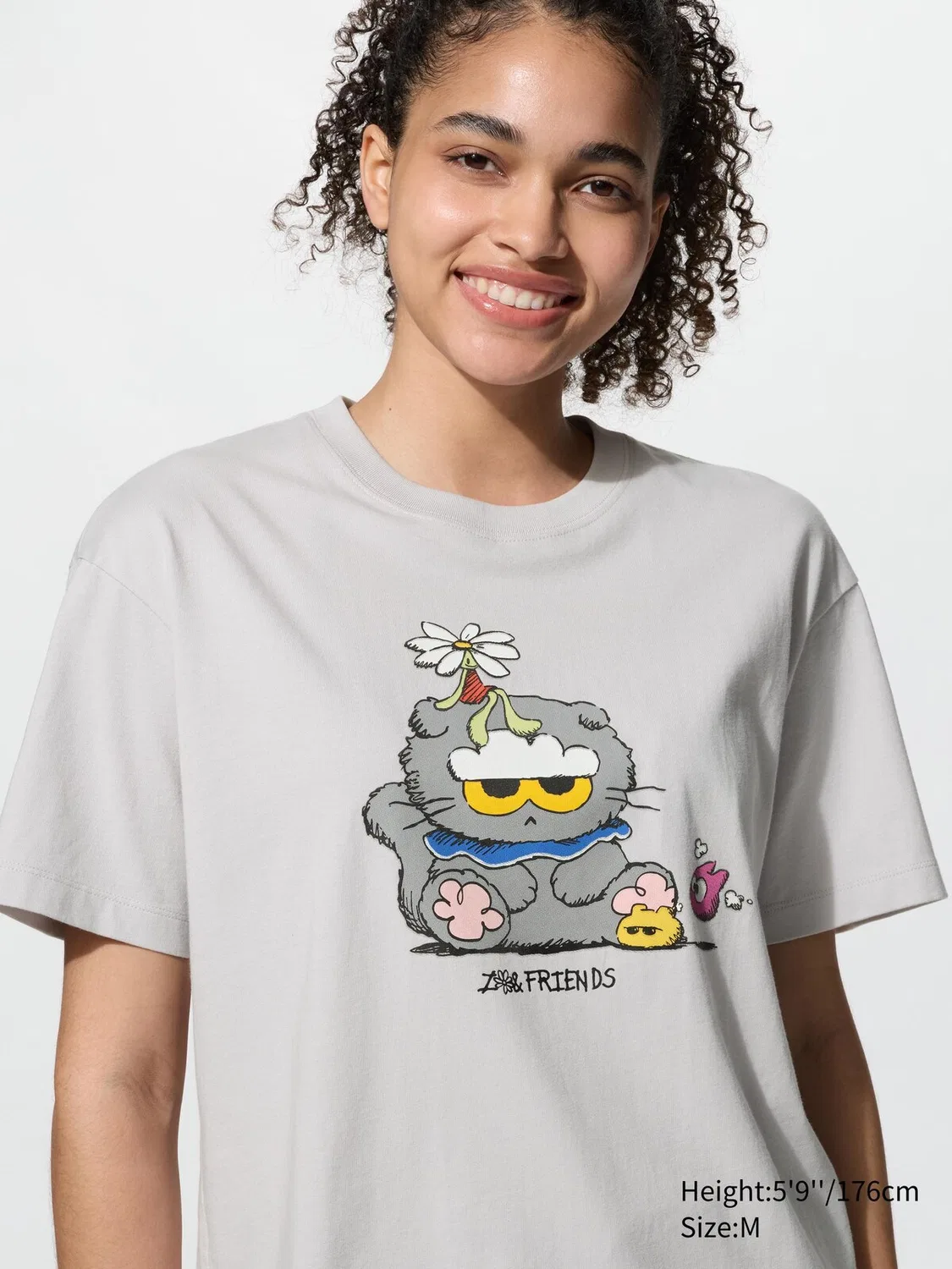 Футболка Zo&Friends ut Uniqlo, с графическим принтом, светло-серый