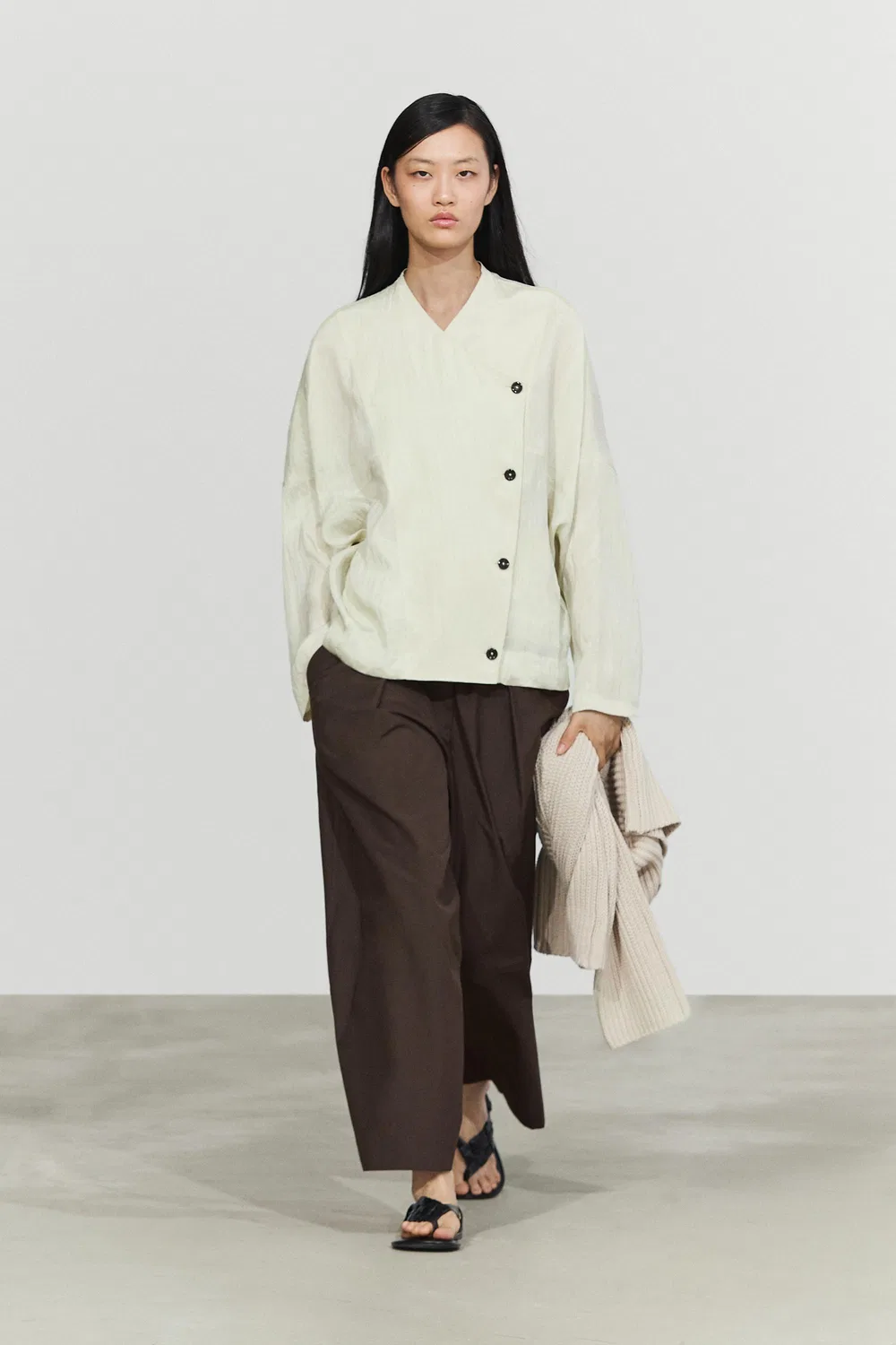 Халат-рубашка Massimo Dutti, свободный халат с пуговицами, пастельно-зеленый