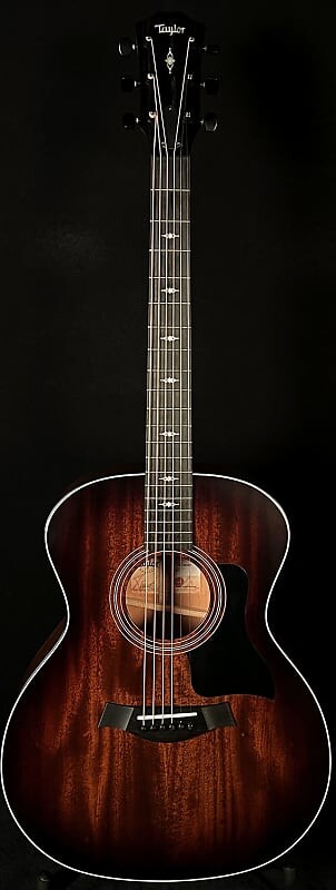 

Тейлор Гитарс 324 Taylor