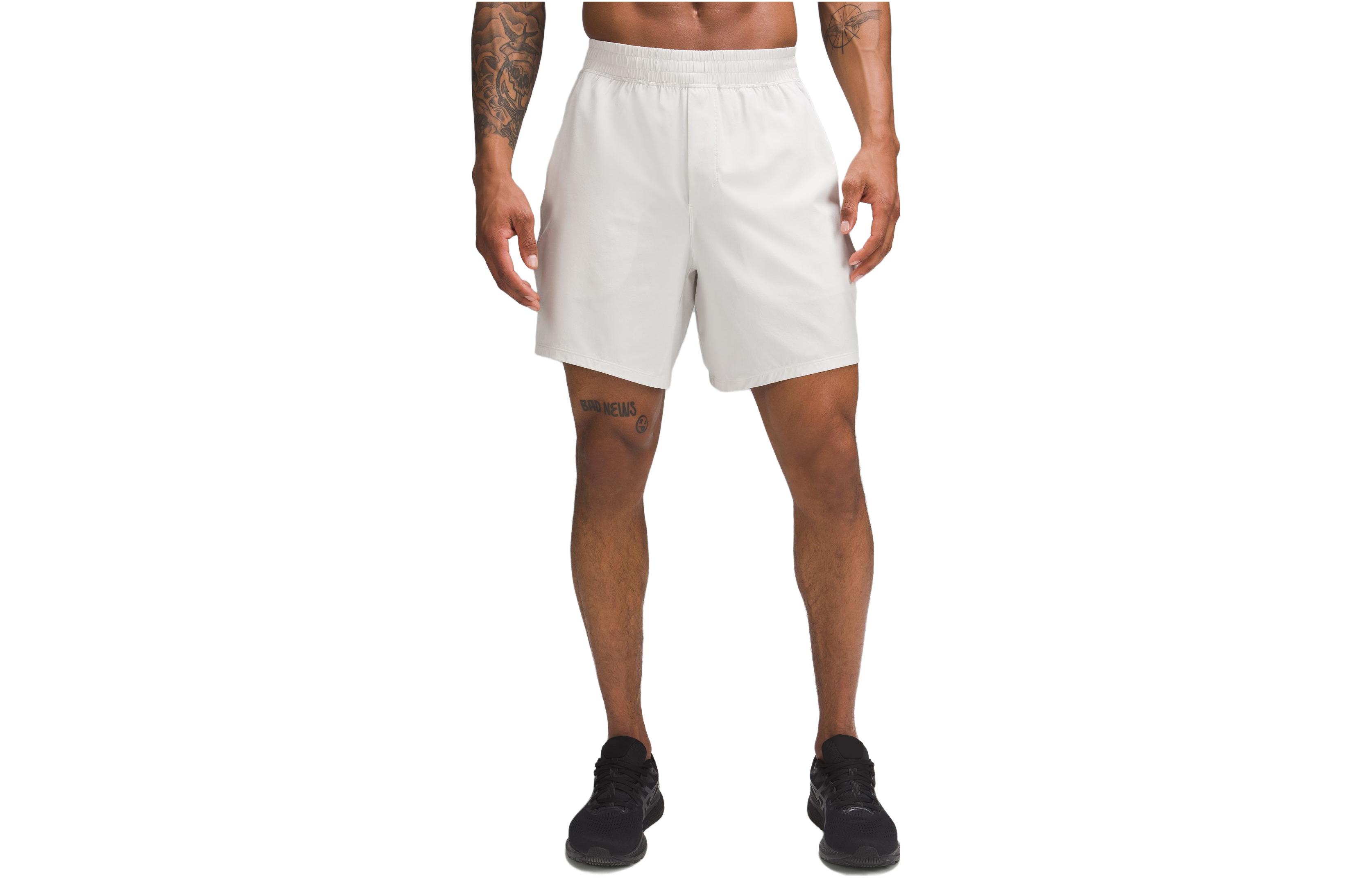 

Шорты Pace Breaker для спорта мужские Moderate Lululemon, экрю/bone белый