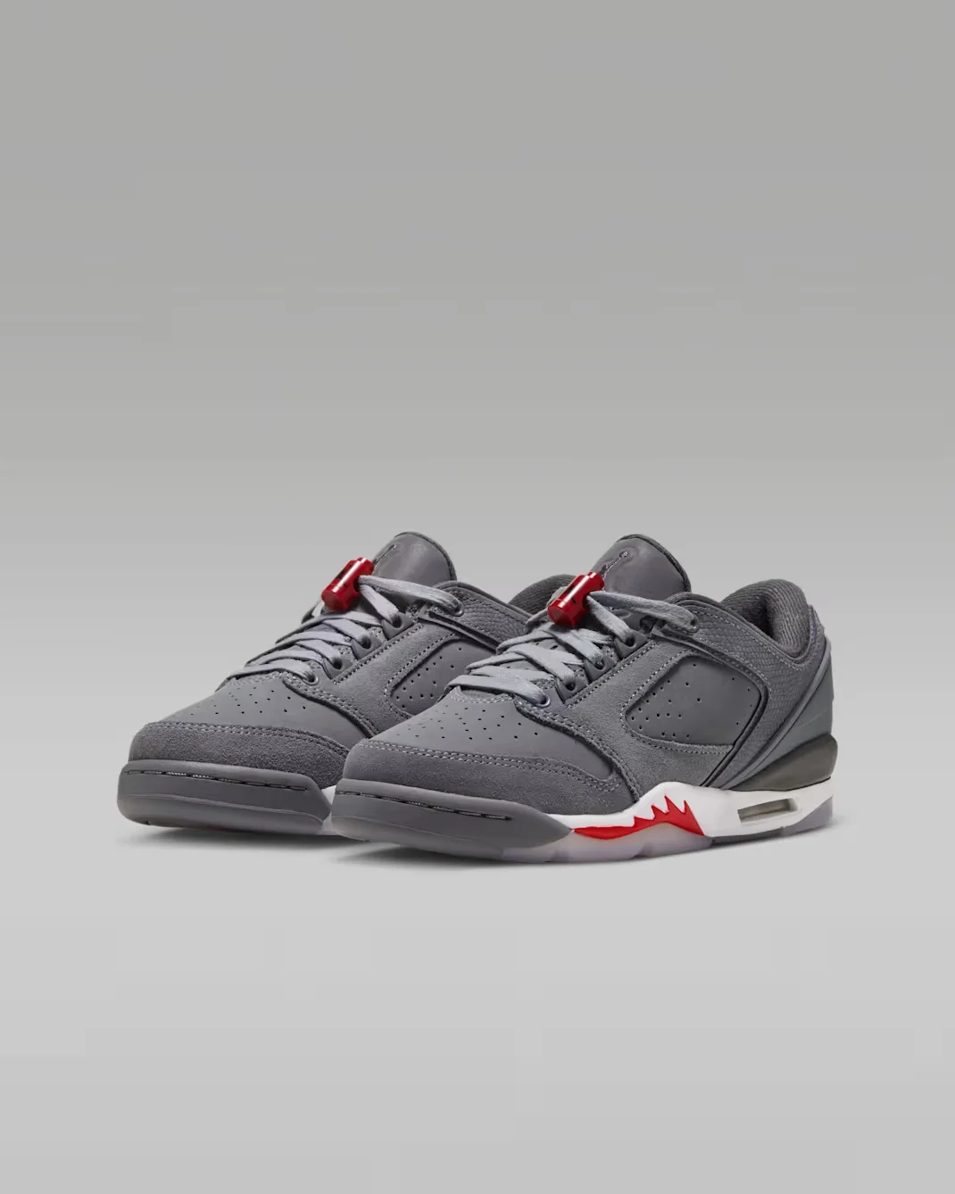 Кроссовки подростковые Nike Air Jordan Sixty Plus Low, серый/красный — фото 4