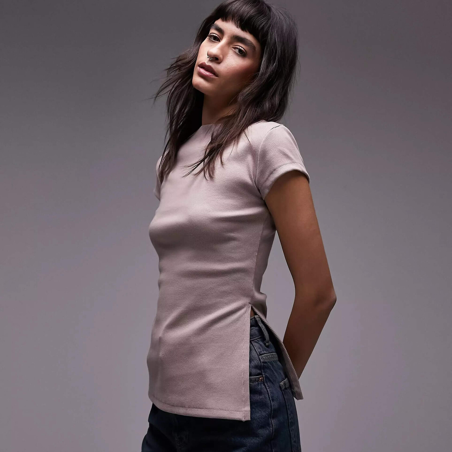 

Футболка Topshop Ribbed Closed Neckline Side Slit, светло-розовый