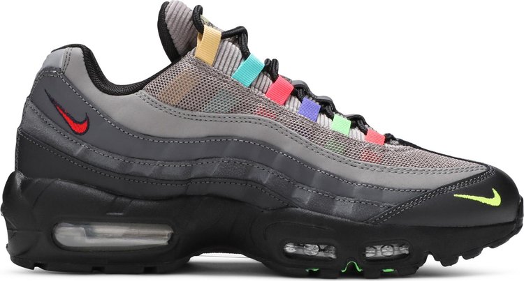 Кроссовки Nike Wmns Air Max 95 SE 'Evolution of Icons', серый - фото