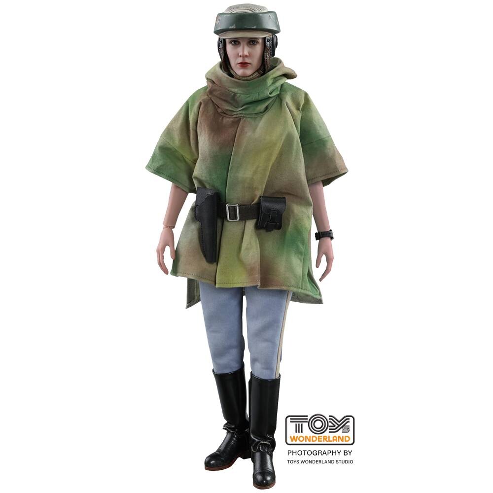 

Фигурка Hot Toys Star Wars: Return of the Jedi Princess Leia, 27 см