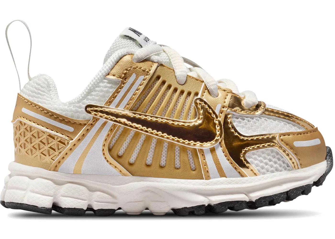 Детские кроссовки Lifestyle с сетчатым верхом Nike Vomero 5, Sail/Anthracite/Photon Dust/Metallic Gold