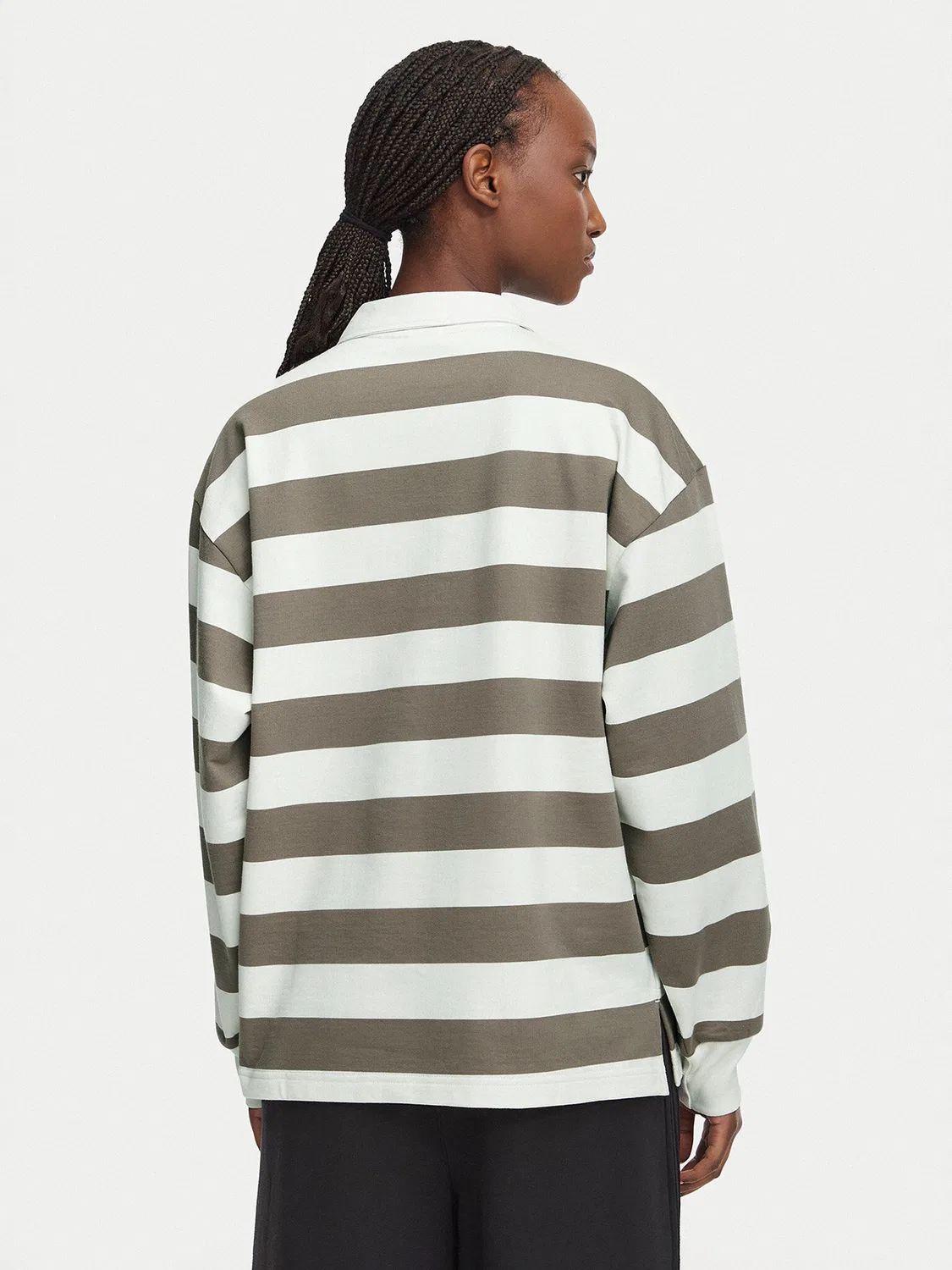 Женская толстовка стандартного кроя Essentials Contemporary French Terry Longsleeve Adidas, коричневый — фото 3