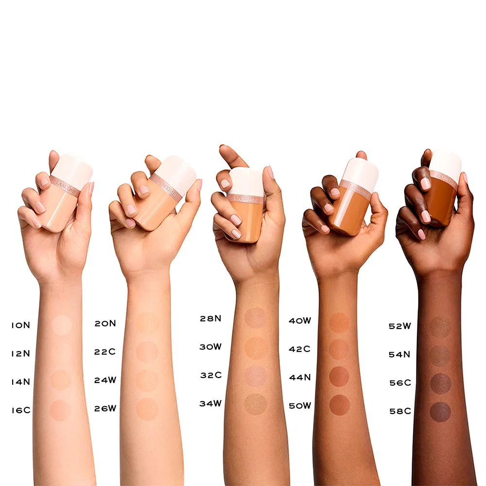 Тональный крем-сыворотка 30 мл с покрытием тинта Skin Idôle 3 Serum Supertint Lancôme, 56C — фото 3