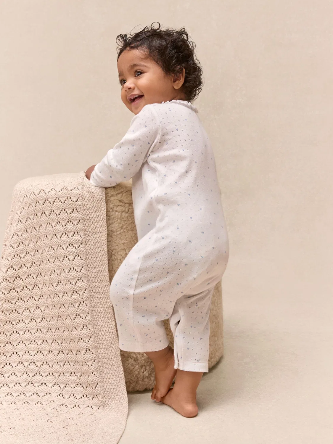 Комбинезон для сна с кружевным воротником The White Company, белый — фото 2
