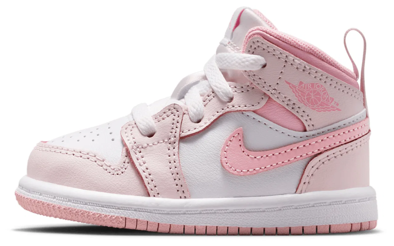 Кроссовки для девочек AJ 1 Mid Jordan, цвет Pearl Pink/Medium Soft Pink/White — фото 2