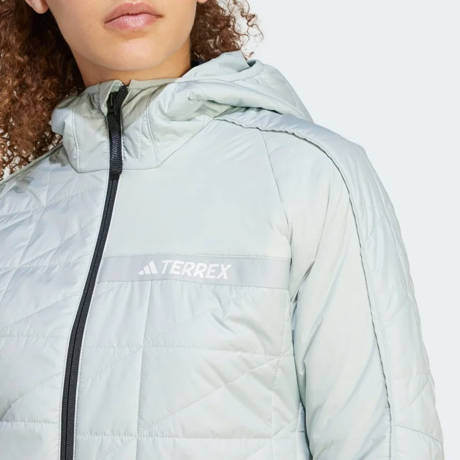 Утепленная куртка с капюшоном Terrex Multi Insulated Hooded Jacket adidas, Серебристый — фото 3