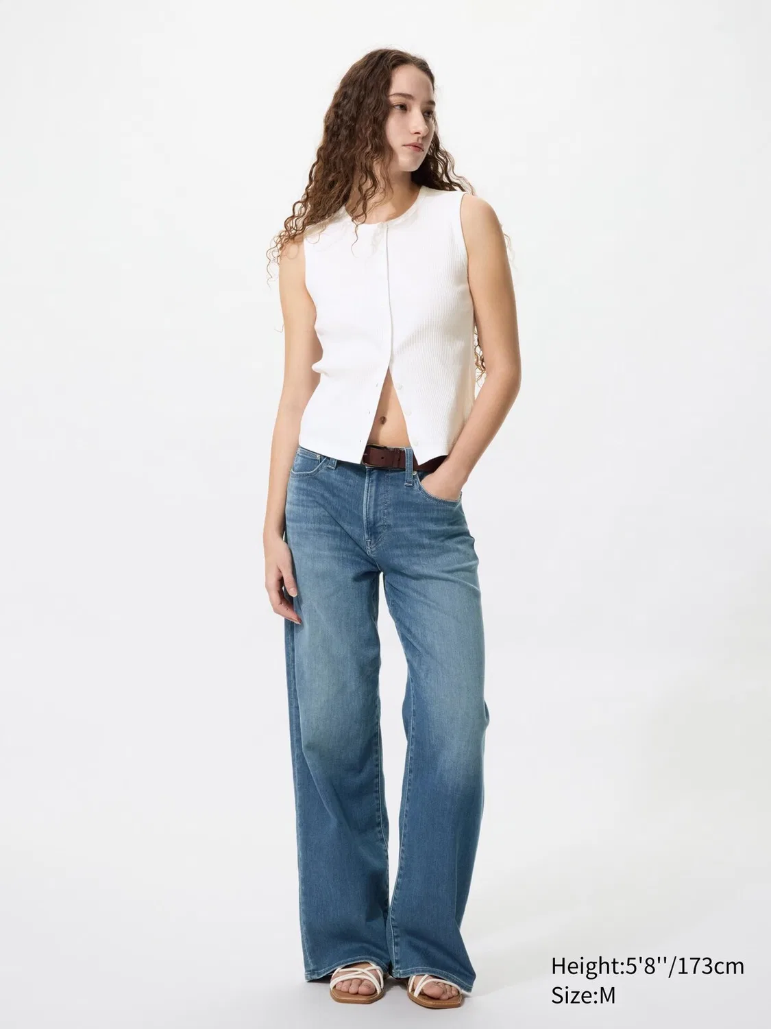 Футболка Uniqlo, топ, с открытой передней частью, зеленый — фото 2