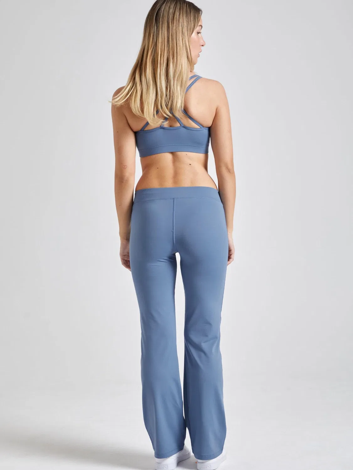 Спортивные брюки Sportkind с широкими штанинами цвет Jazzpants Regular, цвет дымчато-серый — фото 4