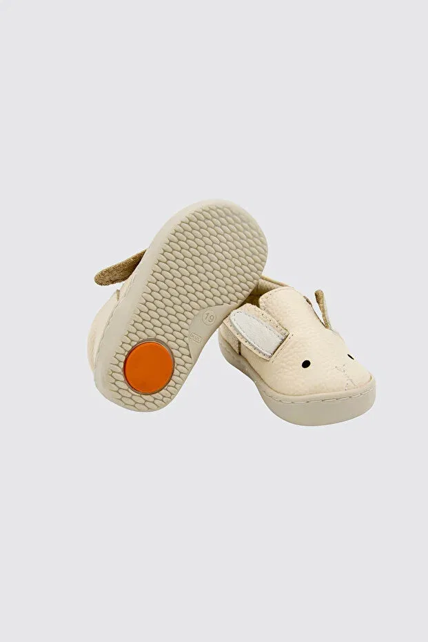 Детские пинетки для новорожденных с текстурой Genuine leather first step shoes cream rabbit themed Beybium, Nude Color — фото 4