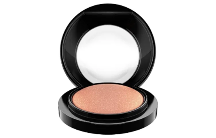 Женские румяна минеральные MAC LOVE JOY, 3.2г/4г