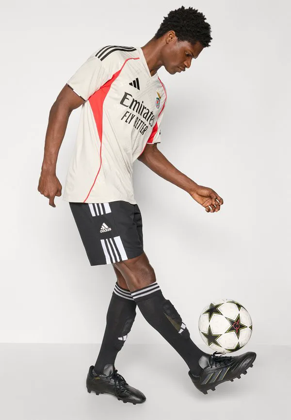 Выездная футболка «бенфики» сезона 25/26, клубная форма. Adidas Performance, Beige — фото 4