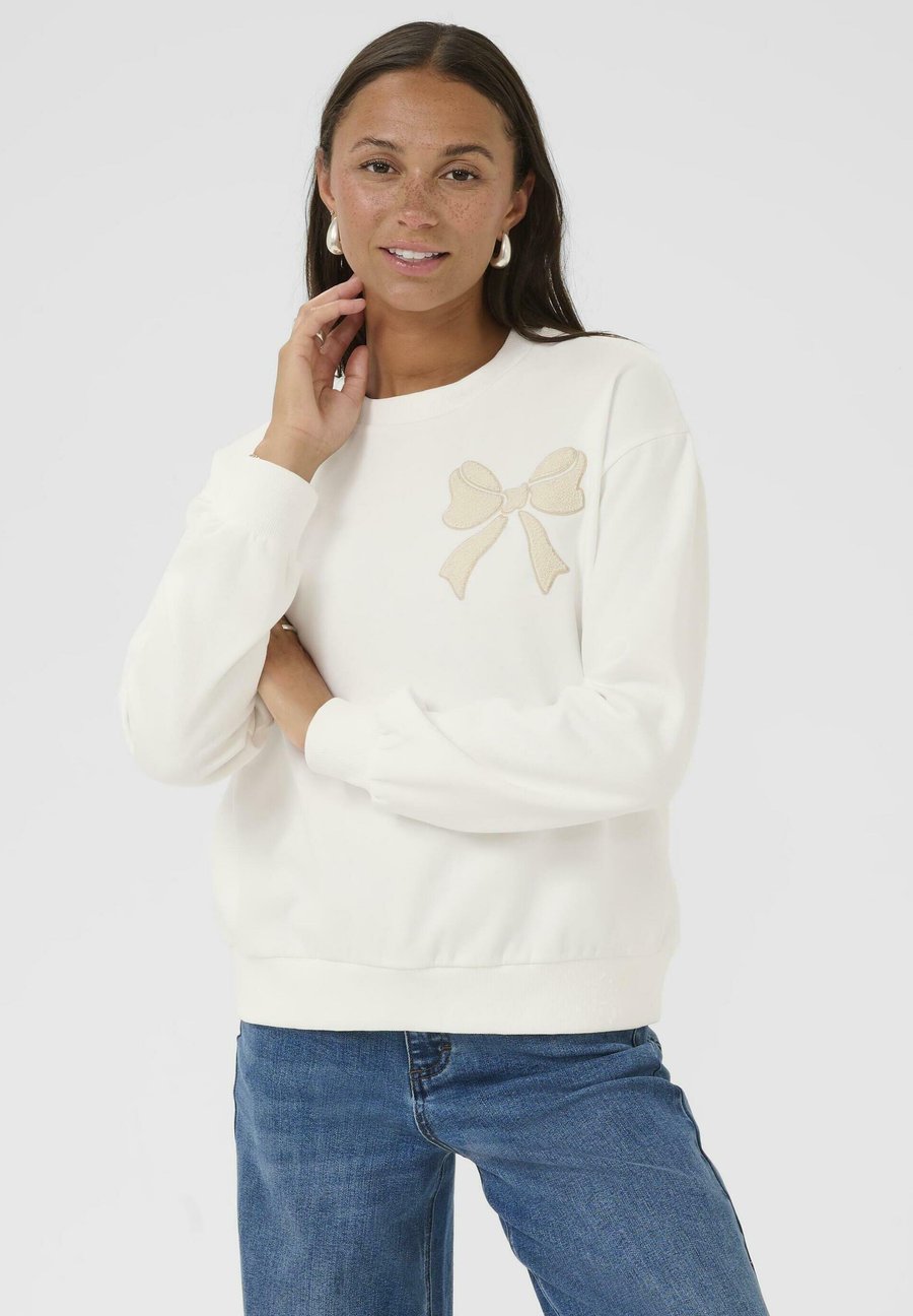 

Толстовка Kaffe Sweatshirt, Chalk/Feather Gray Bow/White