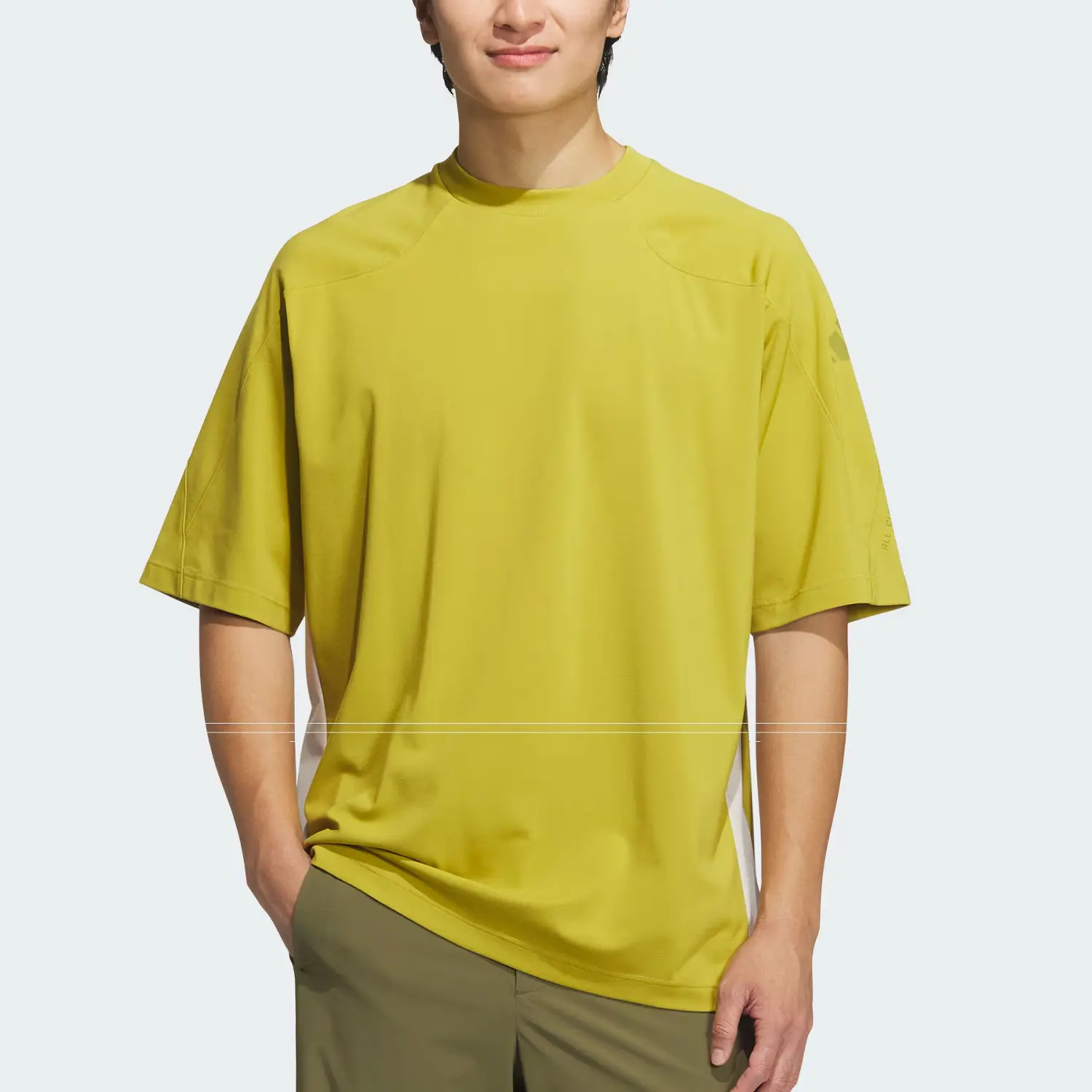 Adidas Футболка CITY ESCAPE мужская Pulse Olive Green — фото 3