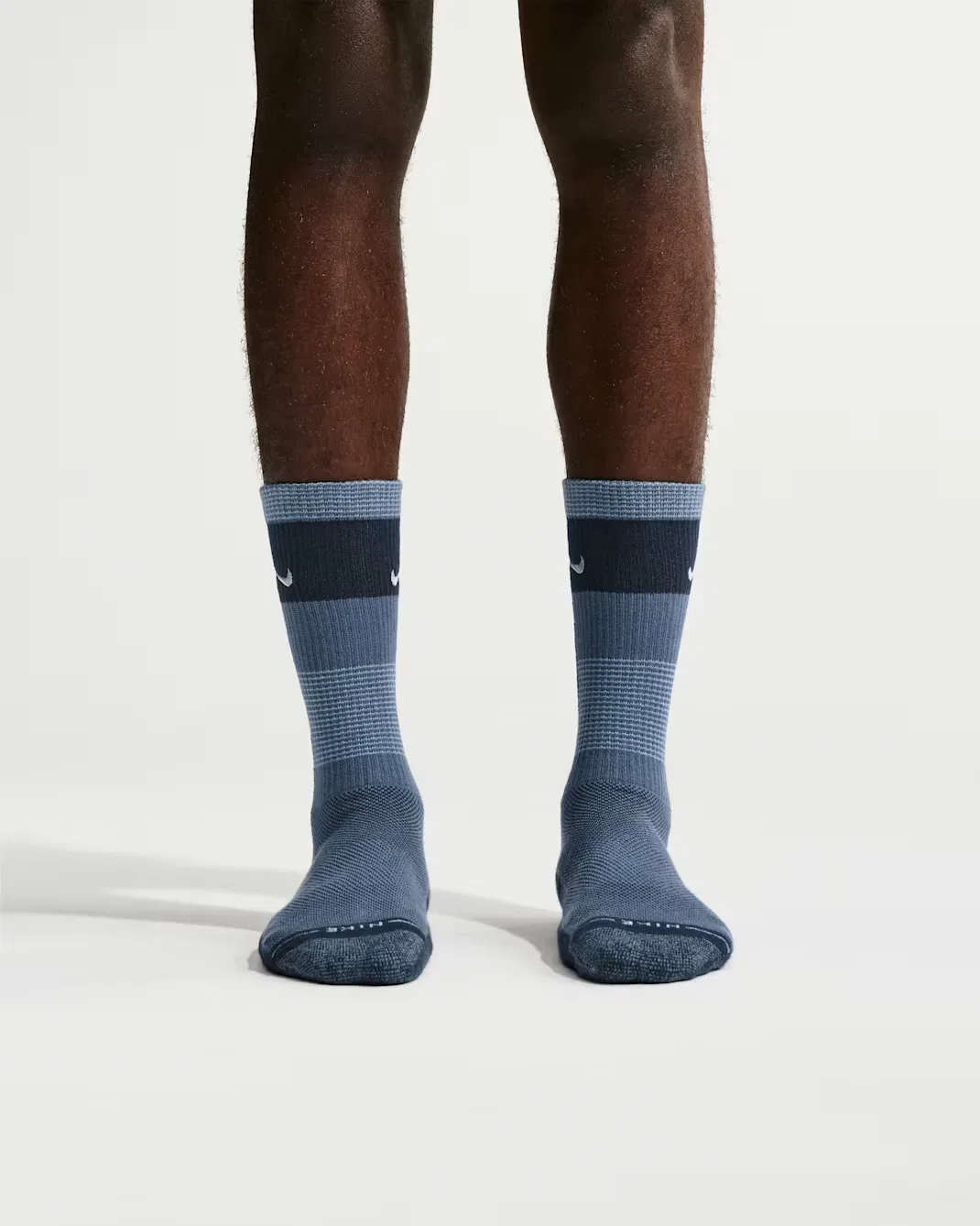 Носки средней высоты (1 пара) Nike Everyday Elevated, Diffused Blue/Obsidian/Work Blue/Light Smoke Grey — фото 2