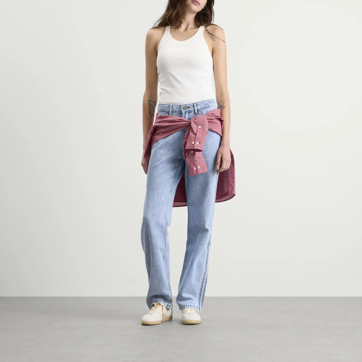 Женские спортивные брюки из денима Firebird Track Pants Adidas, Light Denim — фото 4