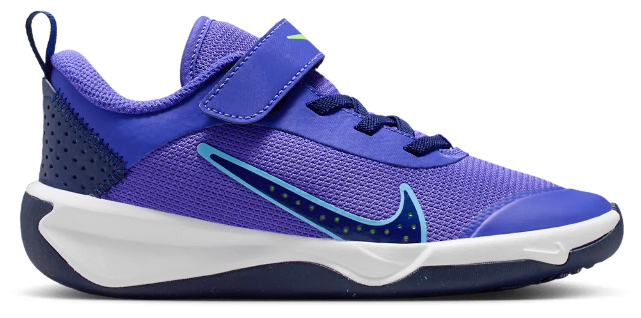 Кроссовки для мальчиков Omni Nike, цвет Persian Violet/Univ Blue/Blue Void
