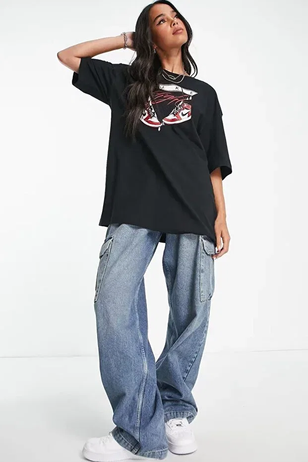 Женская футболка с принтом Jordan Flight Women's Oversized T-Shirt Nike, Black — фото 4
