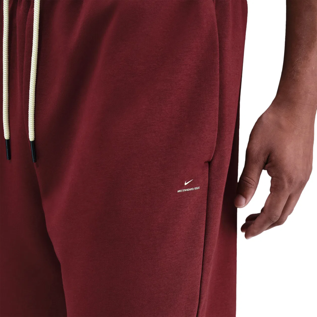 Мужские брюки Tech Fleece SI с открытым низом Nike, цвет Pale Ivory/Dark Team Red — фото 3