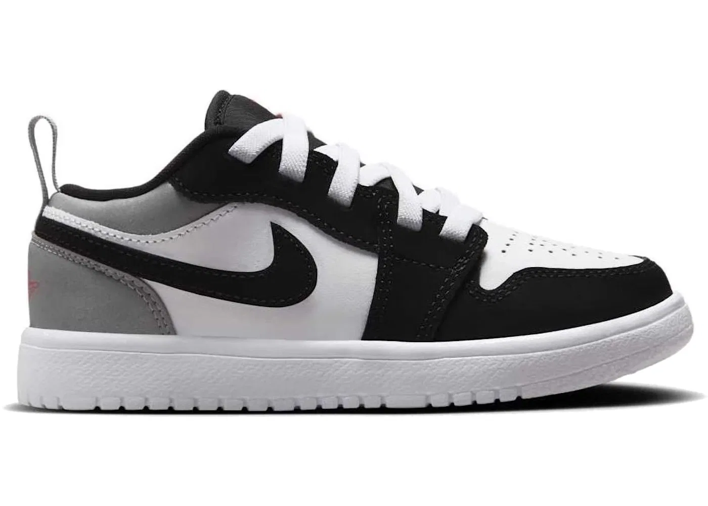 Детские кроссовки Lifestyle Jordan 1 Low ALT SE, White/Black/Matte Silver/Fire Red