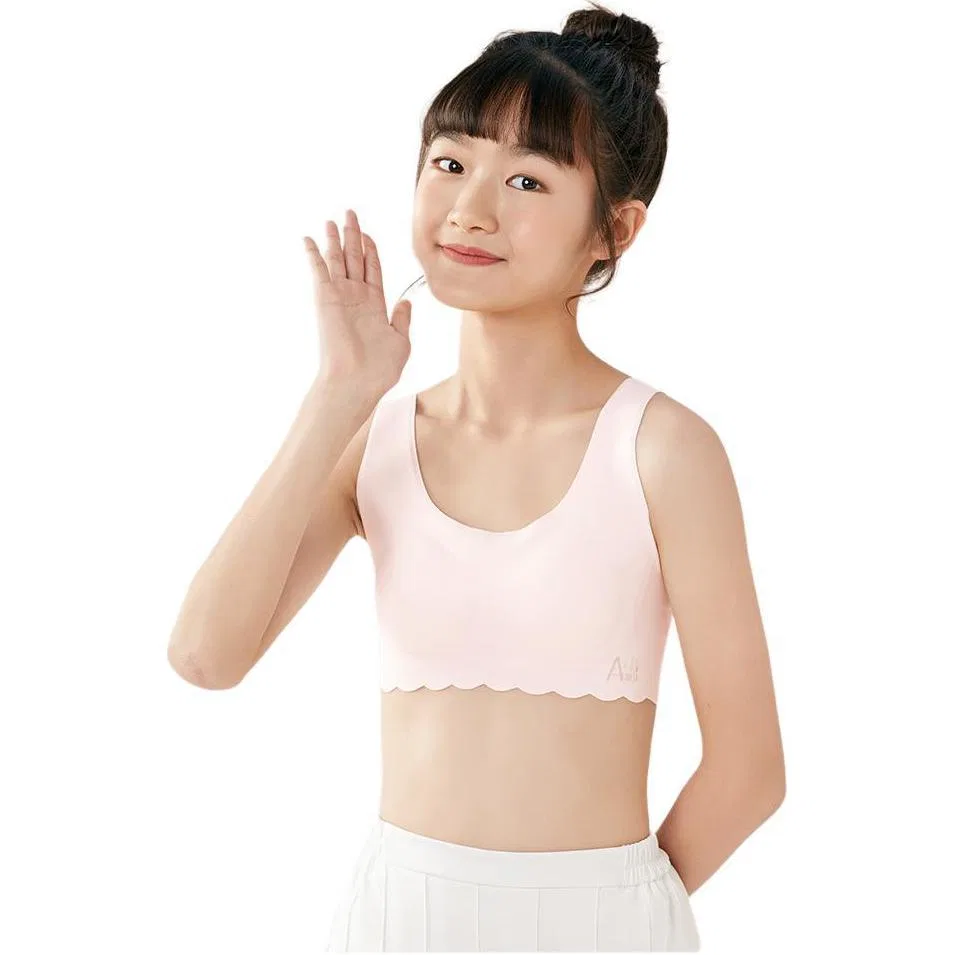 Детское бюстгальтер для девочек с принтом Red Bean Letter Red Bean Simple Invisible Seamless Lightweight Soft Support Anti-exposure Bra, Light Green — фото 3