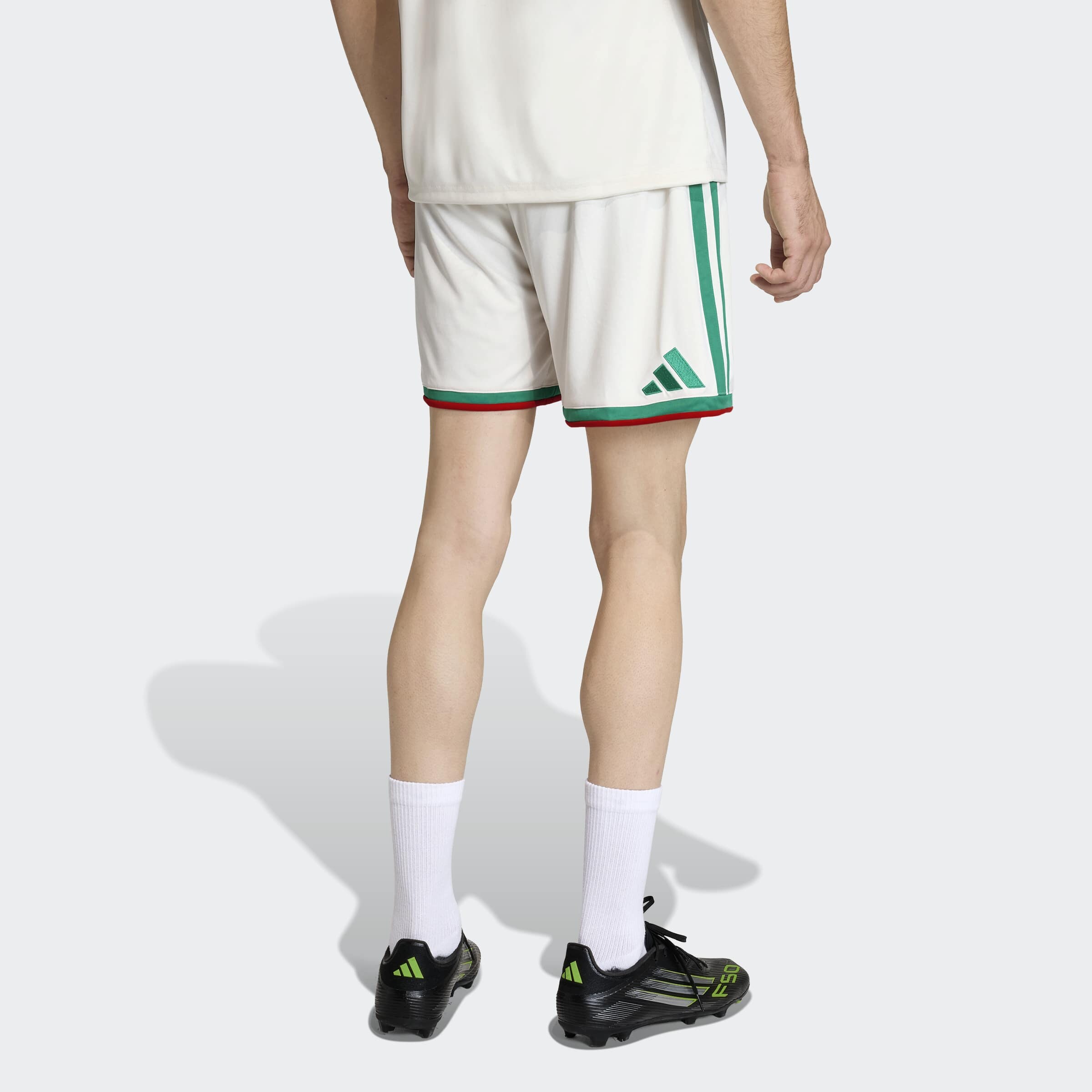 Adidas Performance Шорты для тренировок 'Algerien 26 Heimshorts' белого цвета — фото 2