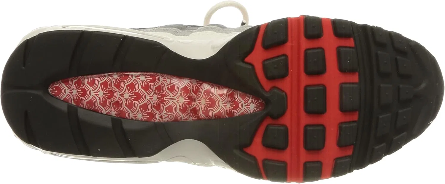 Кроссовки женские Nike, Summit White Chile Red Off Noir — фото 4