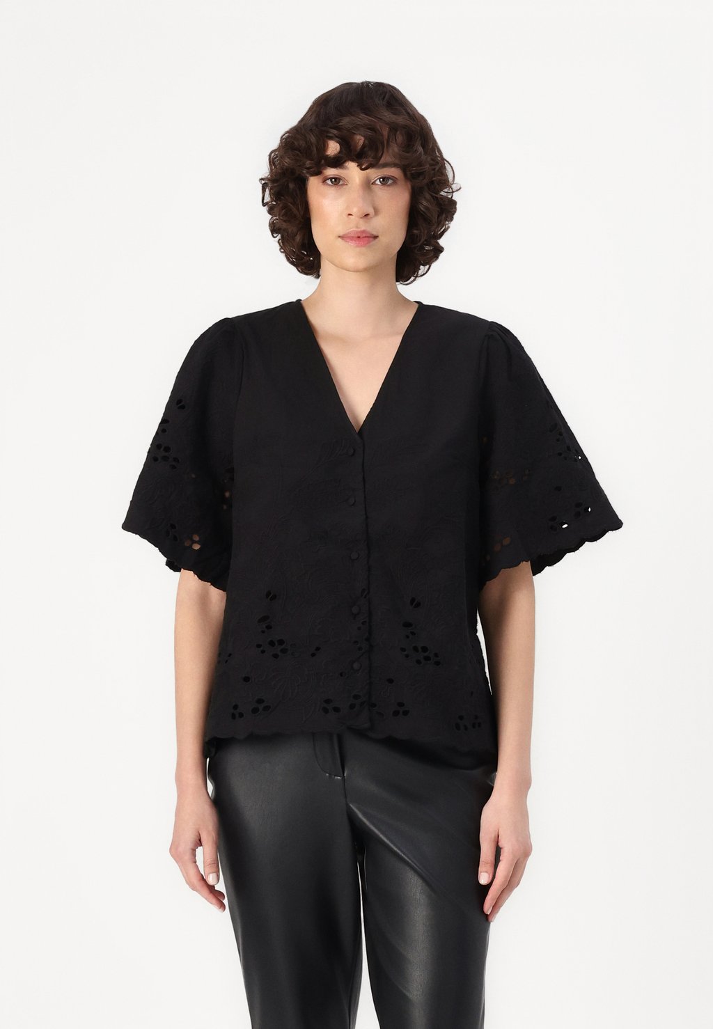 

Блуза SLFDAHLIA BRODERI NOOS Selected Femme, черный