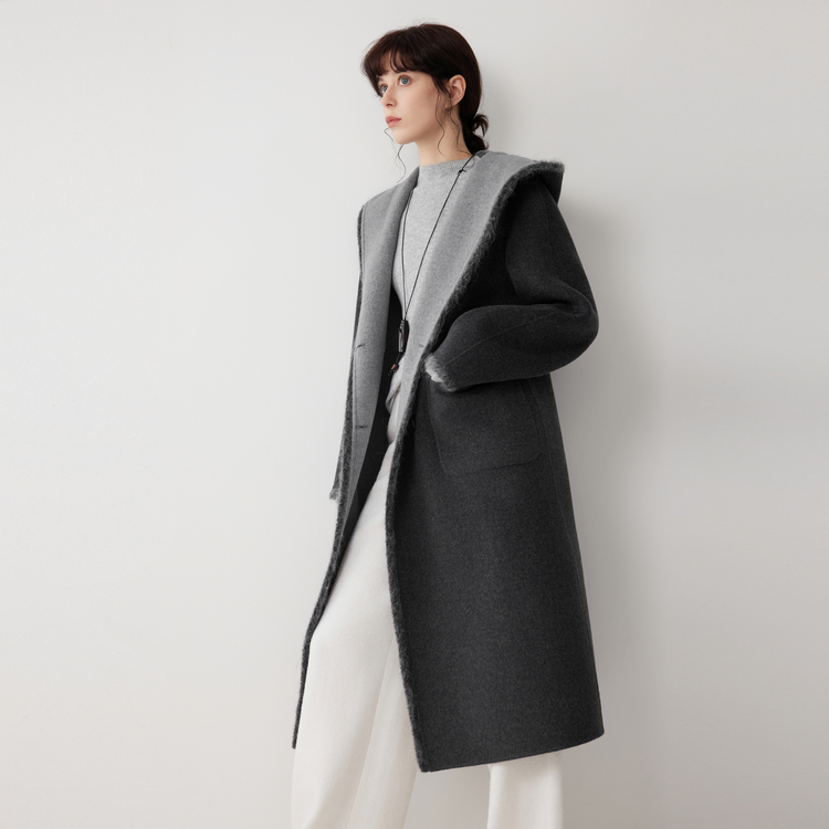 

ELLE Куртка женская Medium Gray с капюшоном, умеренно прямого кроя