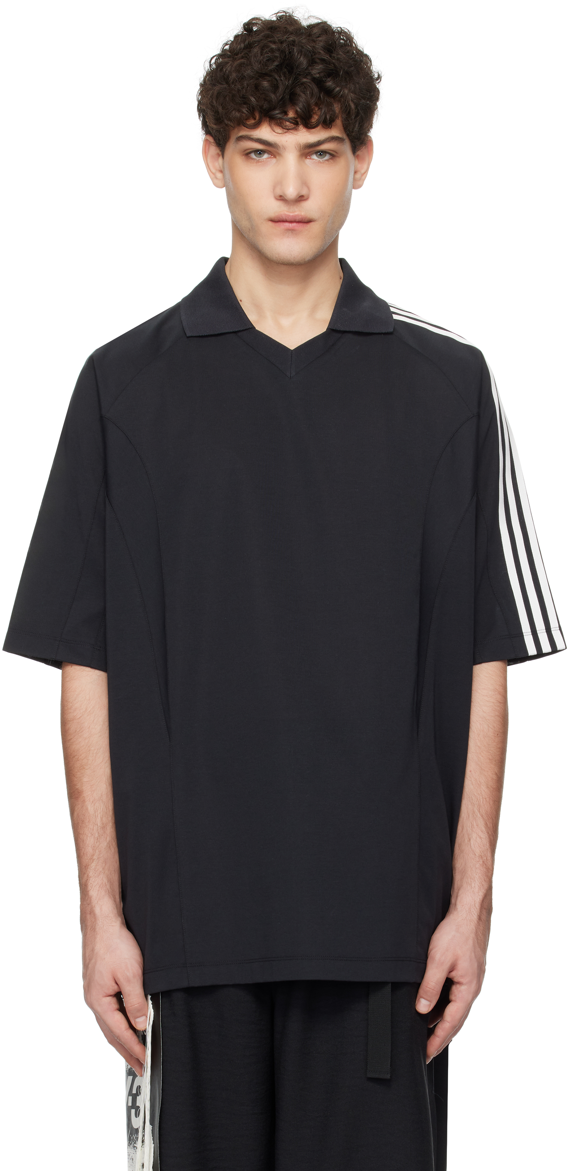 

Вырезать поло Y-3