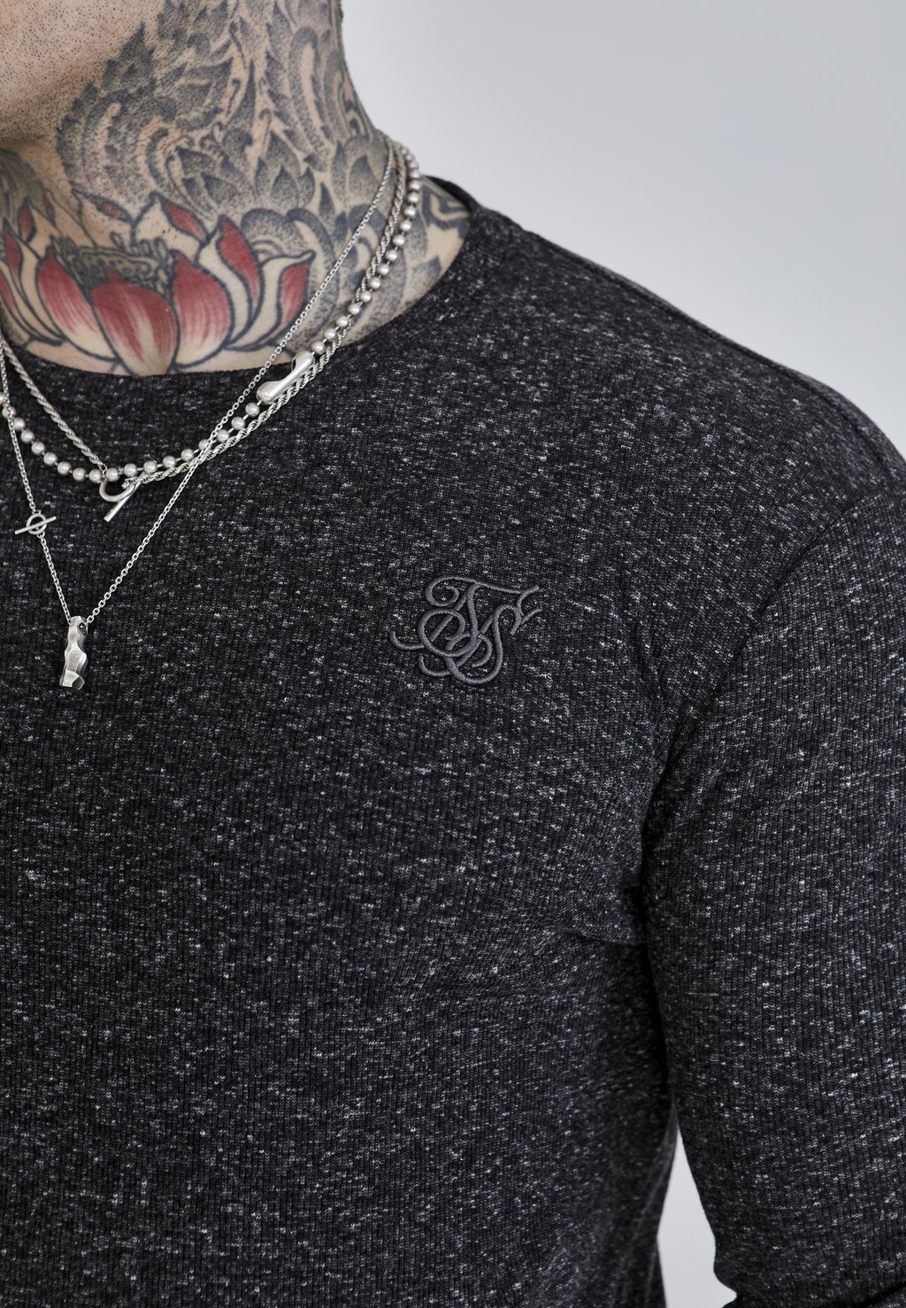 

Топ с длинными рукавами SIKSILK, черный