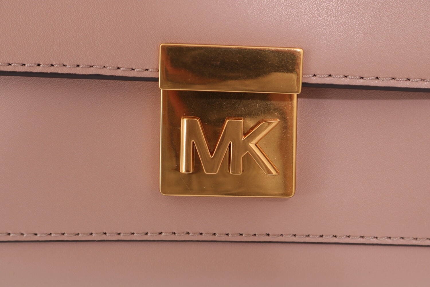 

Michael Kors MINDY Кожаная женская сумка через плечо, розовый