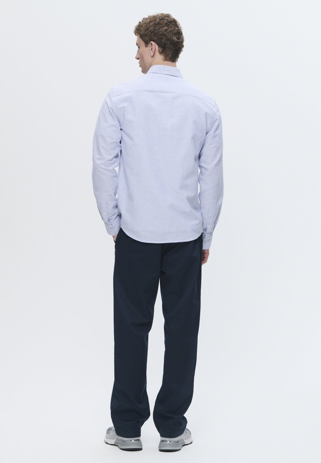 

Рубашка ADAM OXFORD EMBROIDERY SINGLE POCKET Double A by Wood Wood, синий
