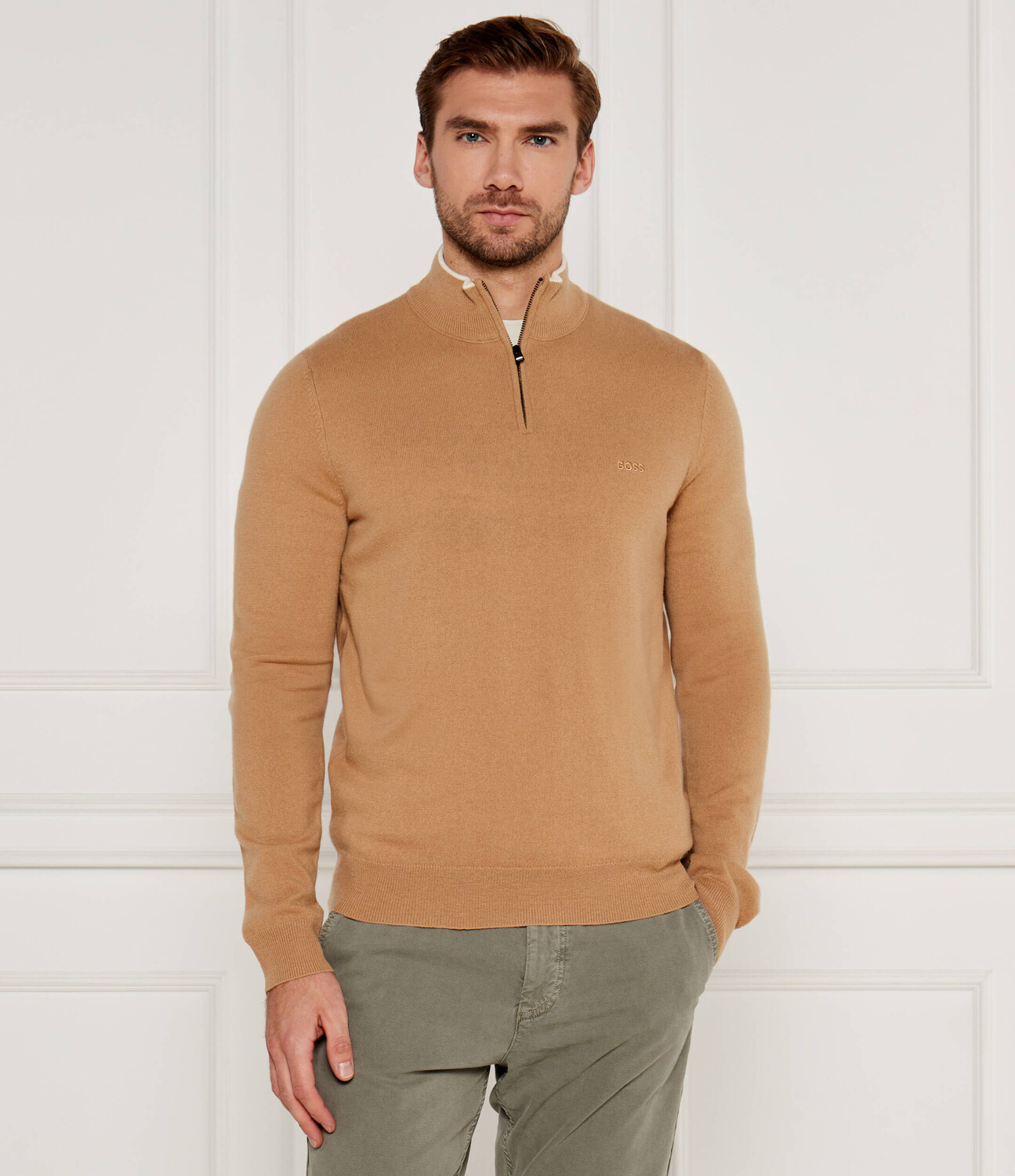 

Свитер из шерсти BOSS BLACK Emarlo Regular Fit, бежевый
