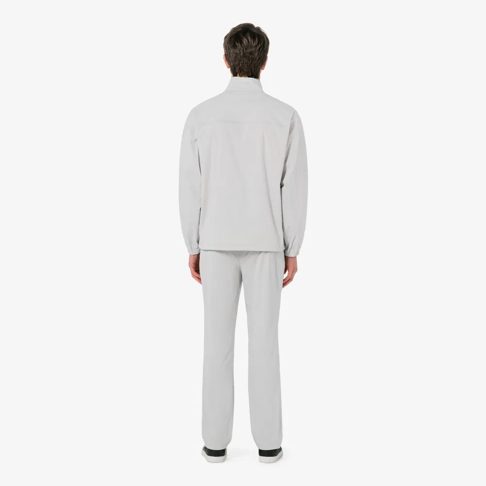 Мужские лёгкие серые брюки из тканого материала от Lacoste — фото 3