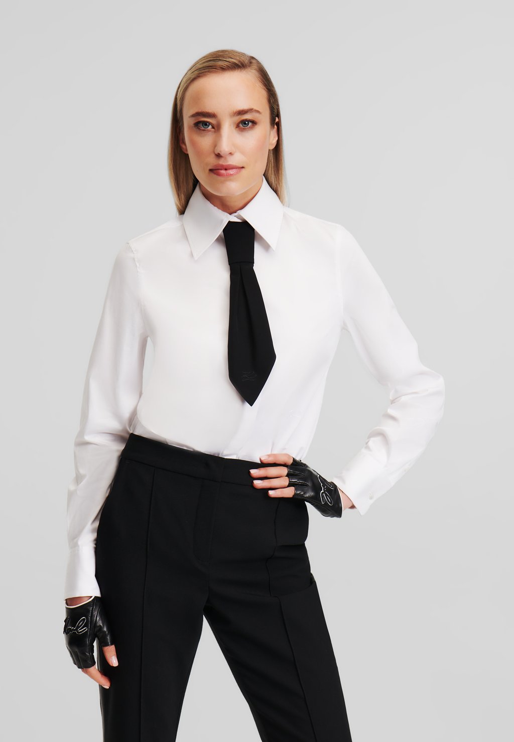 

Блузка на пуговицах KARL LAGERFELD, белый