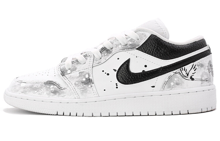 

Кроссовки Air JORDAN 1 Vintage Basketball Shoes Women's Low-Top Black White